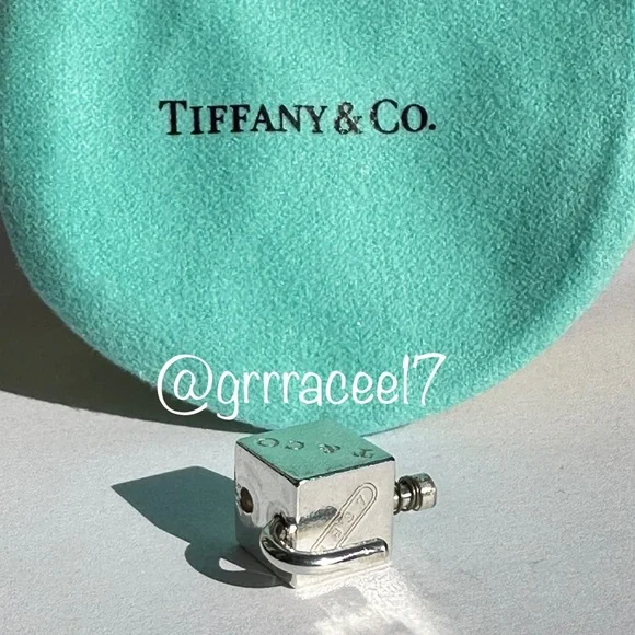 AUTH RARE vintage Tiffany & Co. 1837 cube charm/pendant✨ - Picture 10 of 16